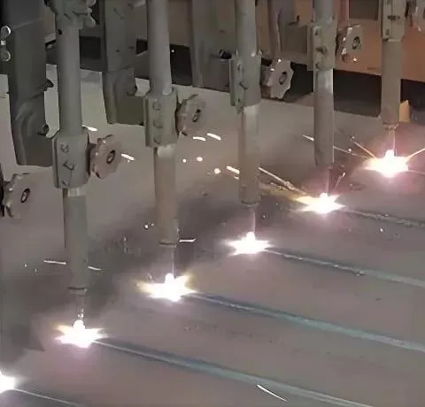 Building Steel Construction
