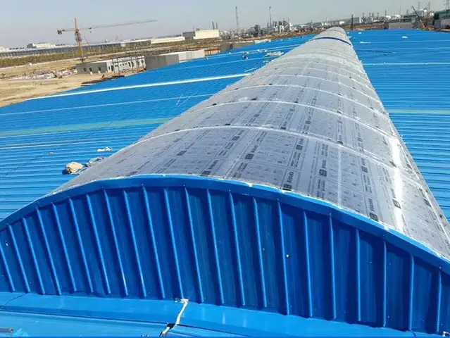 Staal ventilasiestelsel gebou