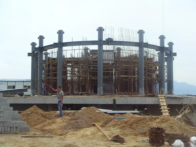 Staal pakhuisboustelle